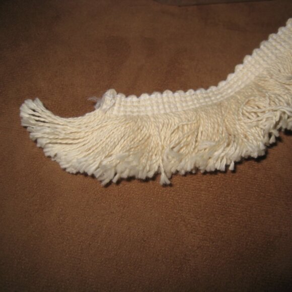 20 yds of Vintage Beige Trim Fringe Tassel - Picture 1 of 8